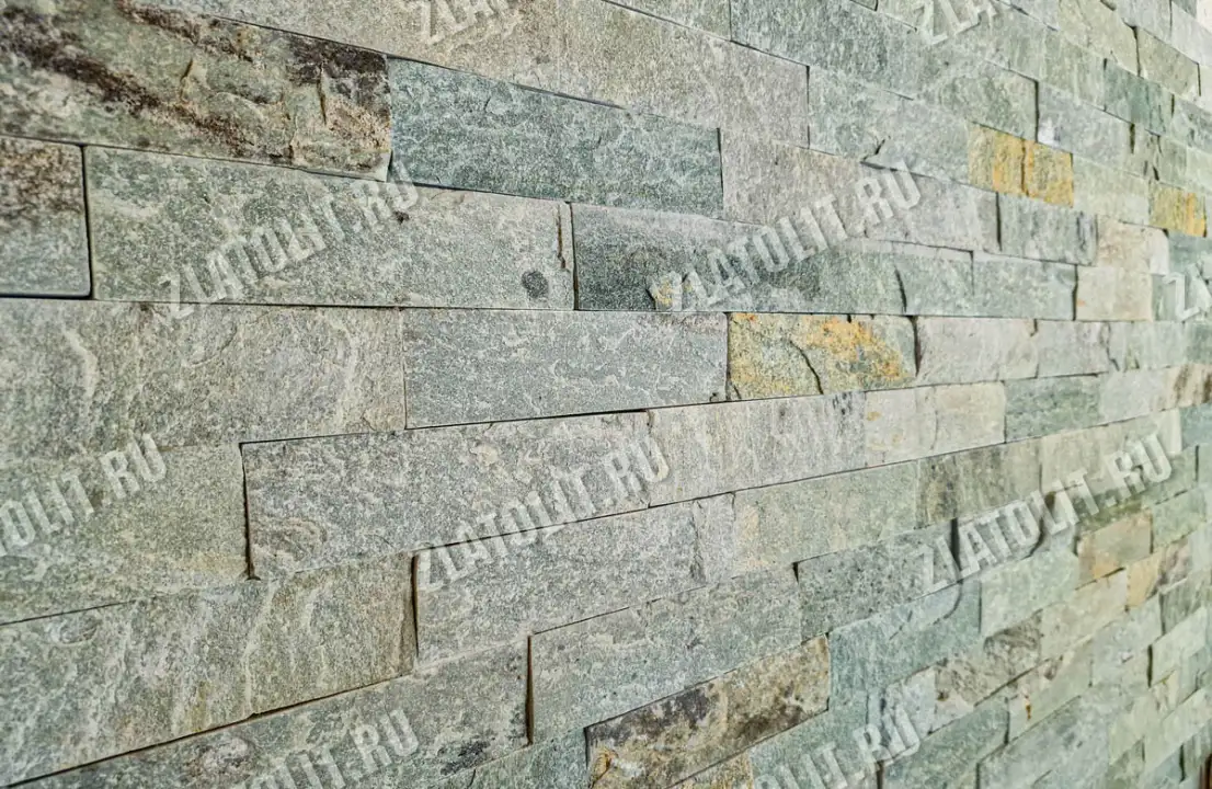 плитка из серо-зелёного златолита для облицовки в наличии от производителя